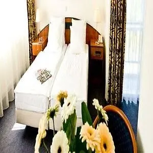 Fletcher Restaurant Beekbergen-apeldoorn فندق